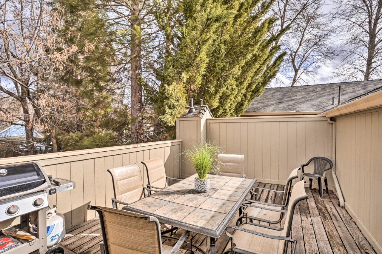 Mount Shasta Escape With Balcony About Walk To Dtwn Villa Exterior foto