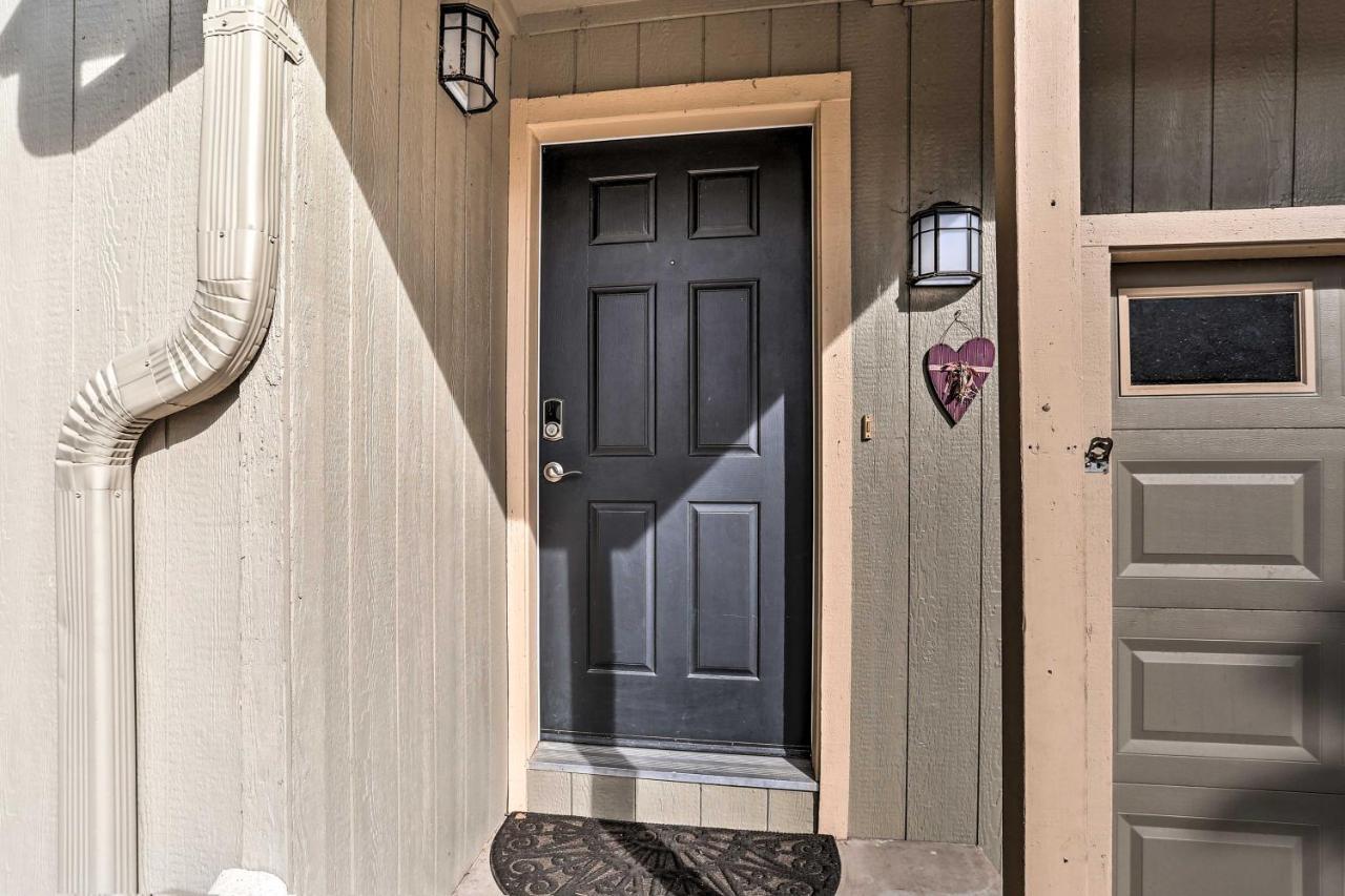 Mount Shasta Escape With Balcony About Walk To Dtwn Villa Exterior foto